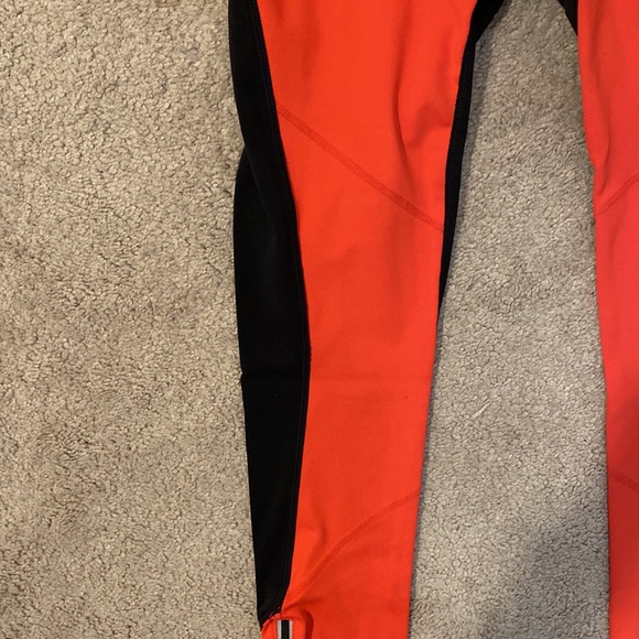 Outdoor Reflective Running Leggings - Picture 3 of 6